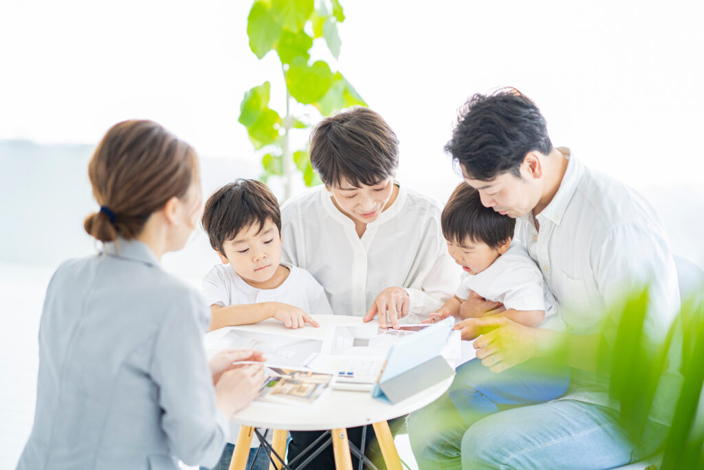 未成年への投資教育に対する保護者の視点